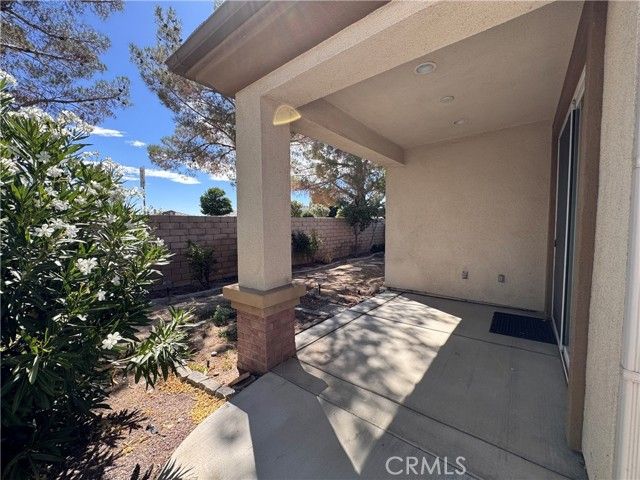 11115 Sun River Court, Apple Valley, CA 92308