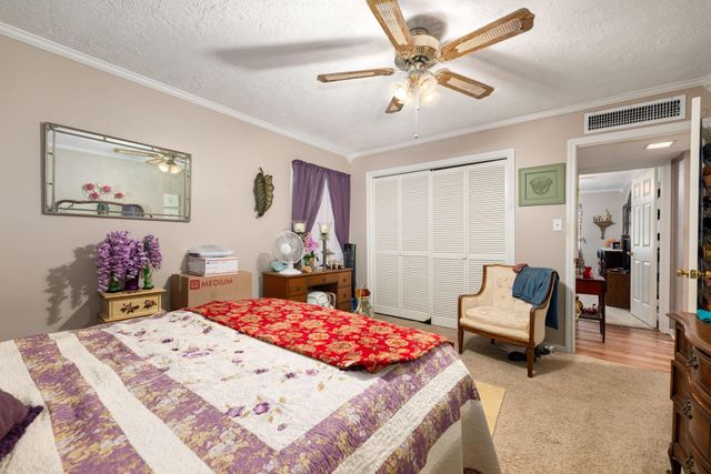 1811 Myrtle Street, Liberty, TX 77575