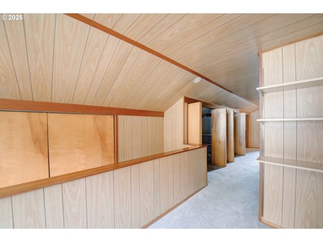 605 FULVUE Dr, Eugene, OR 97405