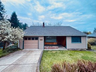 605 FULVUE Dr, Eugene, OR 97405