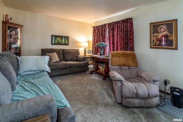 16768 BOUNDARY Road, Creal Springs, IL 62922