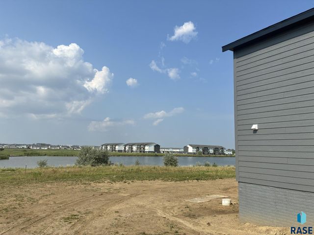 5612 E Ashwood Cir Circle, Sioux Falls, SD 57108