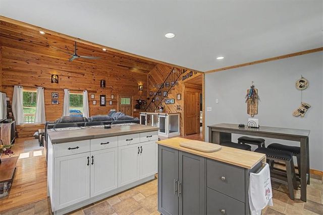 335 Dunn Road, Silver Creek, GA 30173