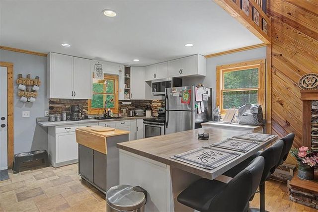 335 Dunn Road, Silver Creek, GA 30173