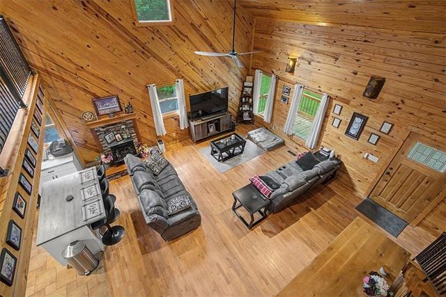 335 Dunn Road, Silver Creek, GA 30173