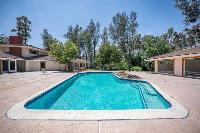 20827 E Mesarica Road, Covina, CA 91724