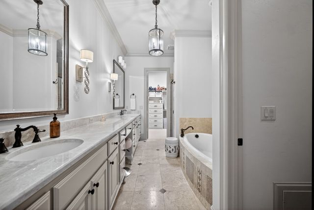 49 Glistening Pond Drive, Frisco, TX 75034
