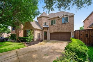 49 Glistening Pond Drive, Frisco, TX 75034