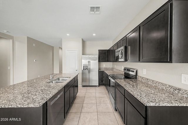 1405 W KENNEDY Avenue, Coolidge, AZ 85128