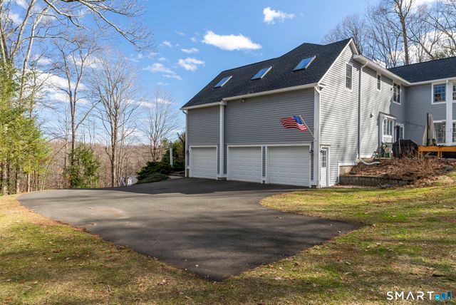 76 Lofgren Road, Avon, CT 06001