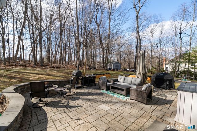 76 Lofgren Road, Avon, CT 06001