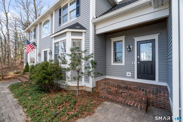 76 Lofgren Road, Avon, CT 06001