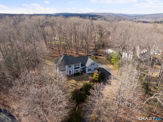 76 Lofgren Road, Avon, CT 06001