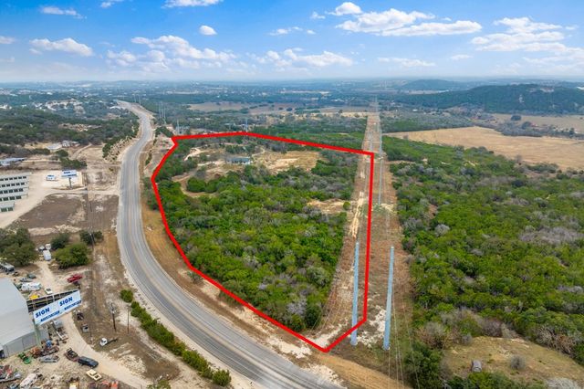 3611 Medina Hwy, Kerrville, TX 78028