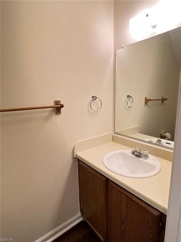 368 Deputy LN, Newport News, VA 23608