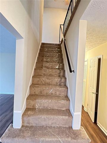 368 Deputy LN, Newport News, VA 23608