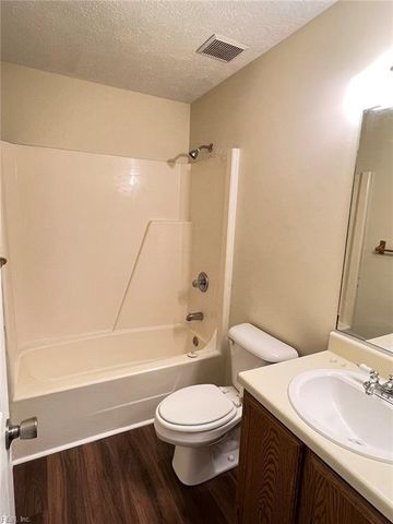 368 Deputy LN, Newport News, VA 23608