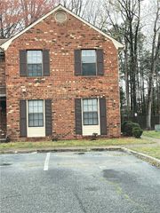 368 Deputy LN, Newport News, VA 23608
