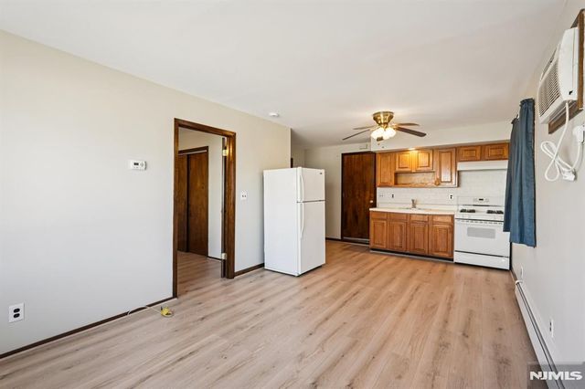 98 Lester Street, Wallington, NJ 07057