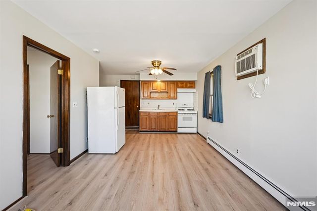 98 Lester Street, Wallington, NJ 07057
