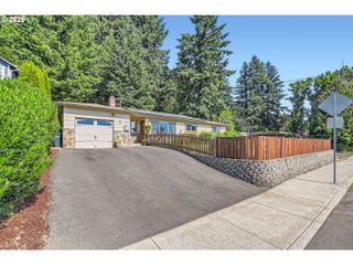 190 Se SHAFFORD St, Estacada, OR 97023