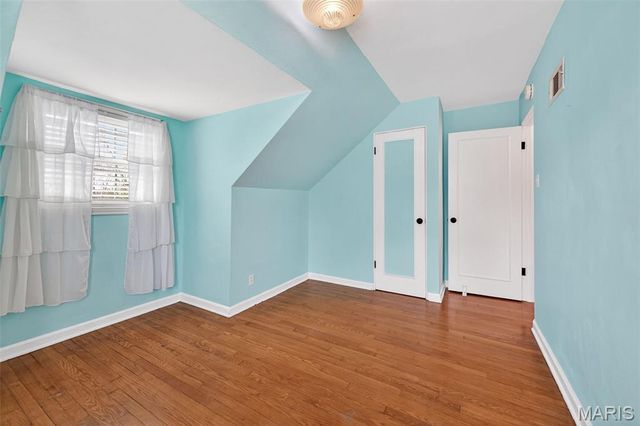 1001 Barberry Lane, Kirkwood, MO 63122