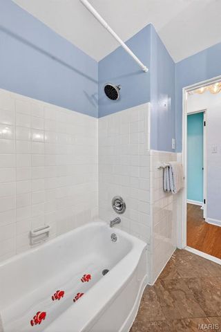 1001 Barberry Lane, Kirkwood, MO 63122