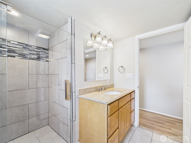 2906 16th Street, Everett, WA 98201