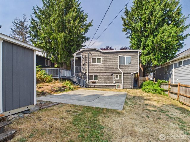 2906 16th Street, Everett, WA 98201