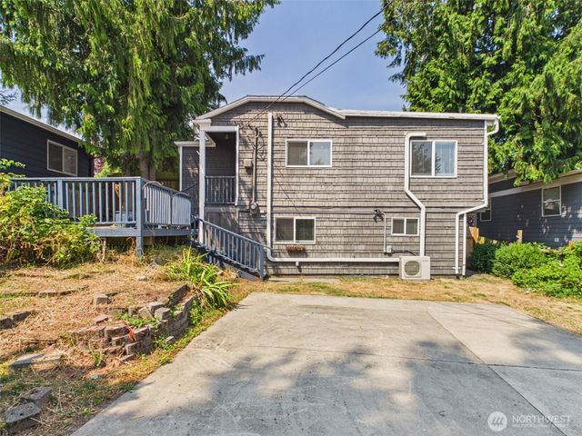 2906 16th Street, Everett, WA 98201