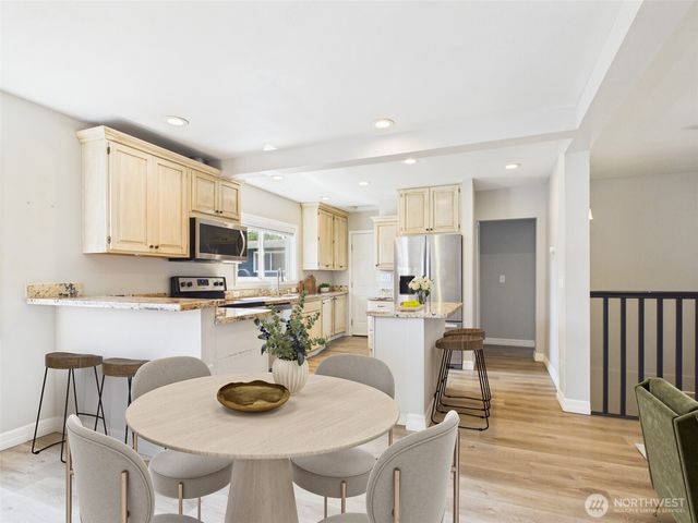 2906 16th Street, Everett, WA 98201