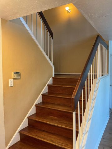 3103 Ashford Bend Drive, Houston, TX 77082