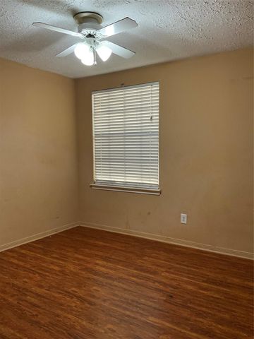 3103 Ashford Bend Drive, Houston, TX 77082