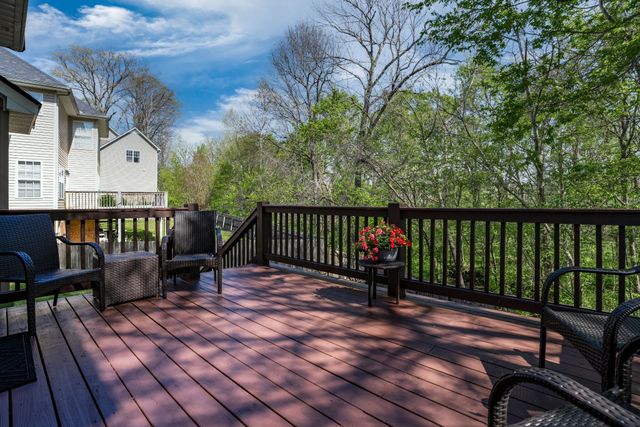 2102 Burgess Ln, Spring Hill, TN 37174