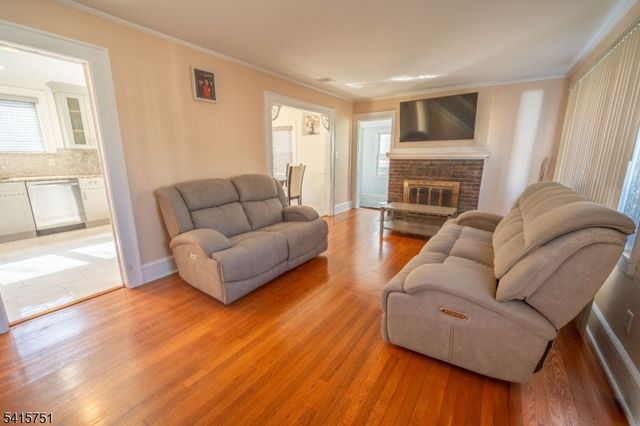 20 Maple St, West Orange Twp., NJ 07052