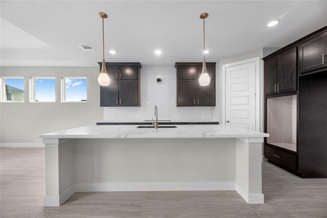 533 Sprigtail Drive, Katy, TX 77493