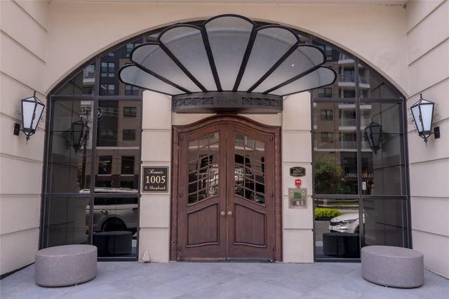 1005 S Shepherd Drive 418, Houston, TX 77019