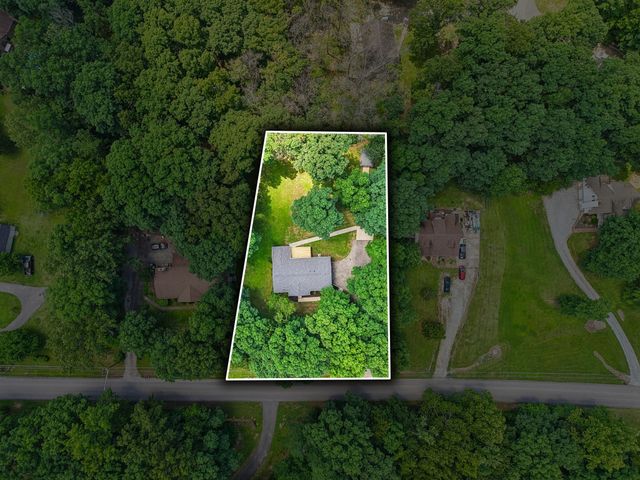 122 Payne Springs Rd, Dickson, TN 37055