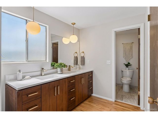 1995 S Poplar St, Denver, CO 80224
