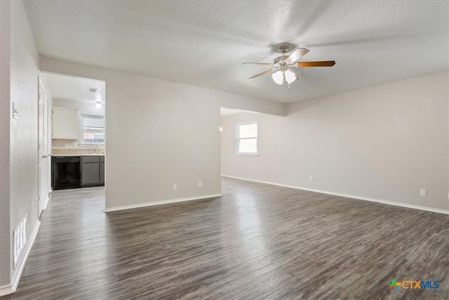 3207 Lorena Drive, Killeen, TX 76549