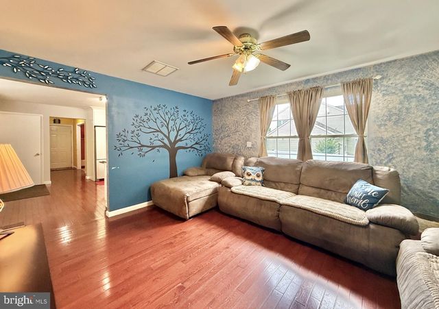 168 DESCHLER BLVD, Clayton, NJ 08312