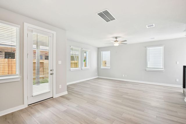 6332 Sapphire Ocean Drive, Houston, TX 77092