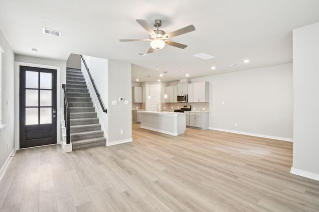 6332 Sapphire Ocean Drive, Houston, TX 77092