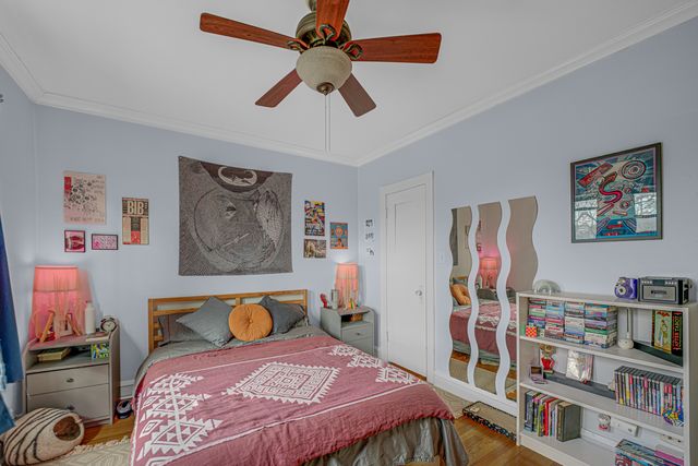 4126 N Kedvale Avenue 202, Chicago, IL 60641