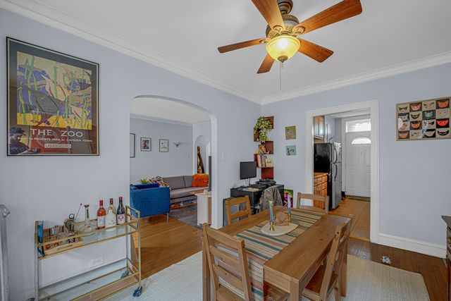 4126 N Kedvale Avenue 202, Chicago, IL 60641