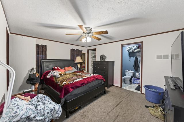 7433 West Circle NE, Fridley, MN 55432