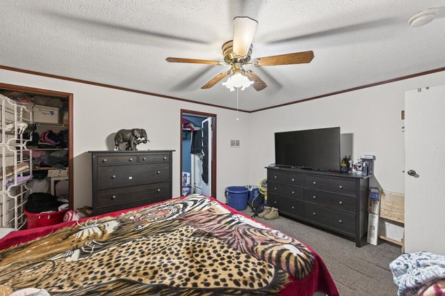 7433 West Circle NE, Fridley, MN 55432