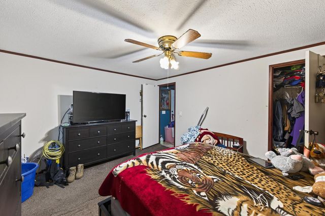 7433 West Circle NE, Fridley, MN 55432