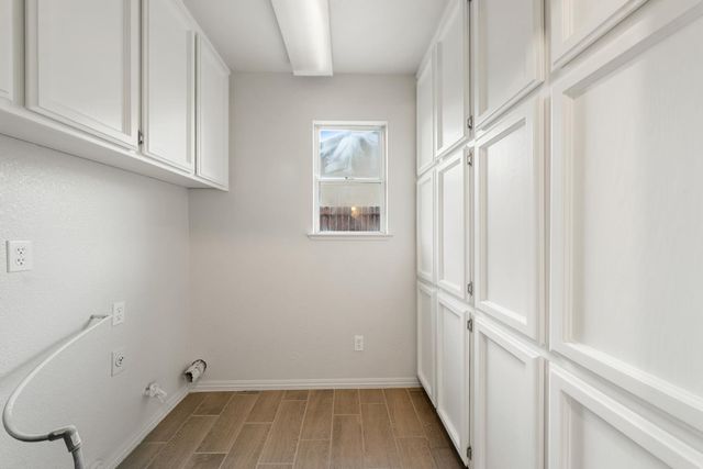 973 Stenton Way, Galt, CA 95632