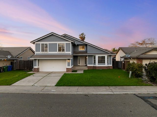 973 Stenton Way, Galt, CA 95632